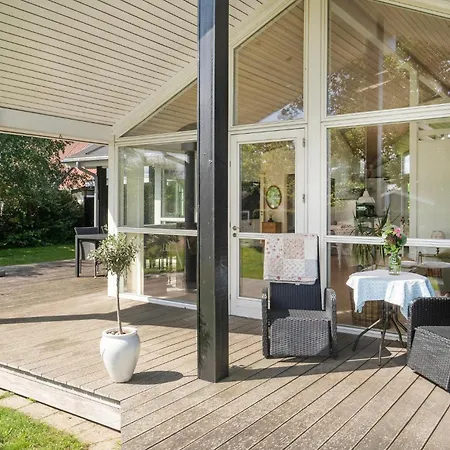 Beautiful In With House Sea View Borkop