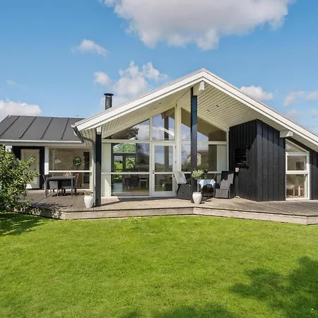 Ferienhaus Stunning In *