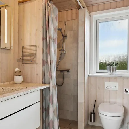 Beautiful In With House Sea View Holiday home *