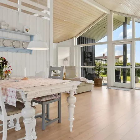 Beautiful In With House Sea View Borkop