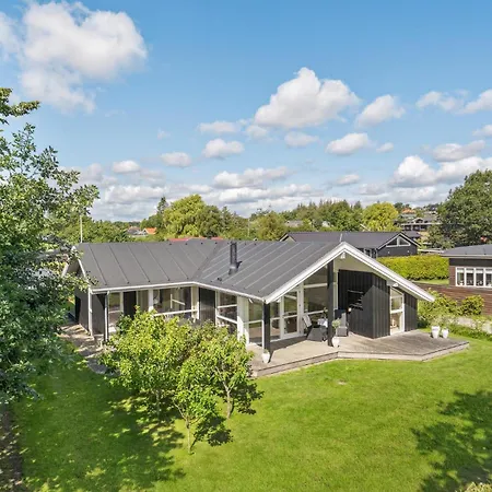 Beautiful In With House Sea View Børkop